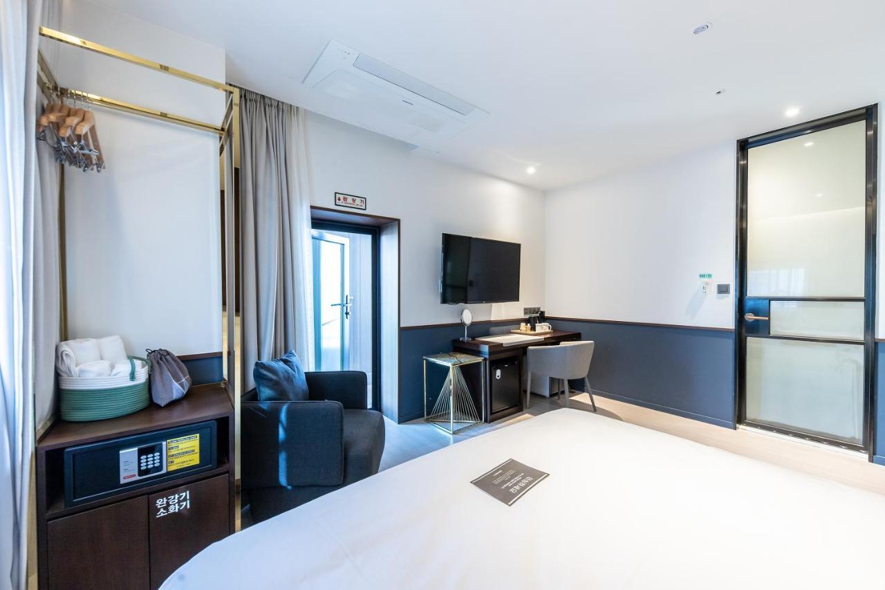 H Avenue Gwanganri Beach Busan Exterior foto